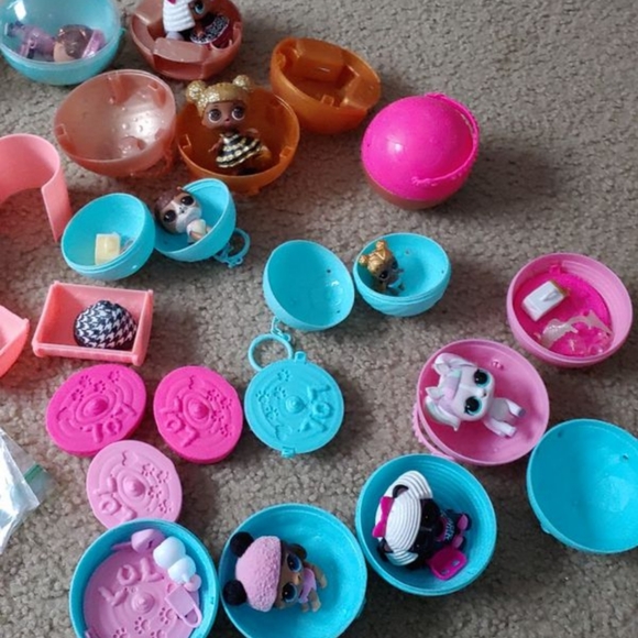 LOL Dolls - Picture 3 of 12